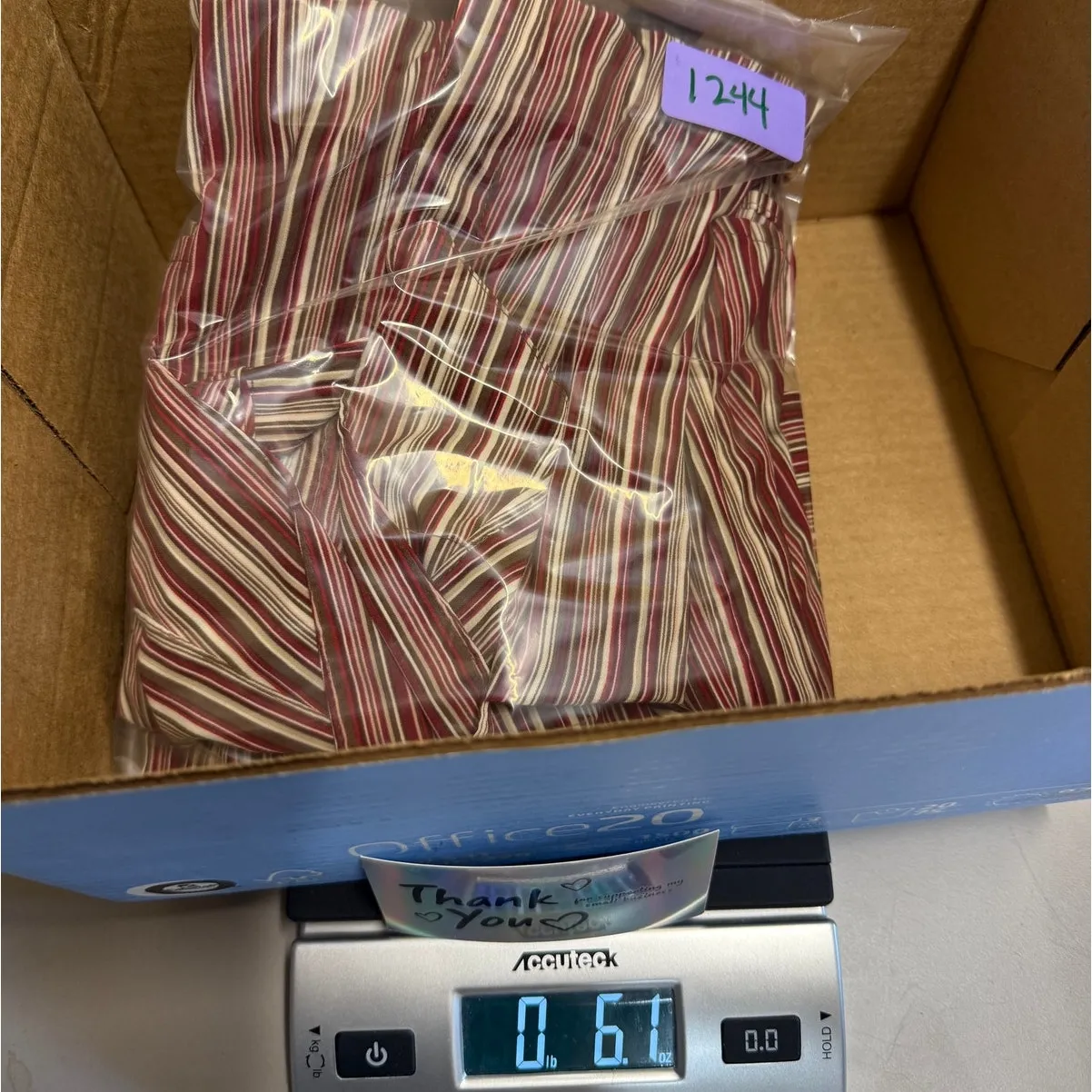 Apt. 9  Stretch Small Striped Red 3/4 Sleeve Top V-Neck Buttoned Retro Y2K‎ Work - Image 12