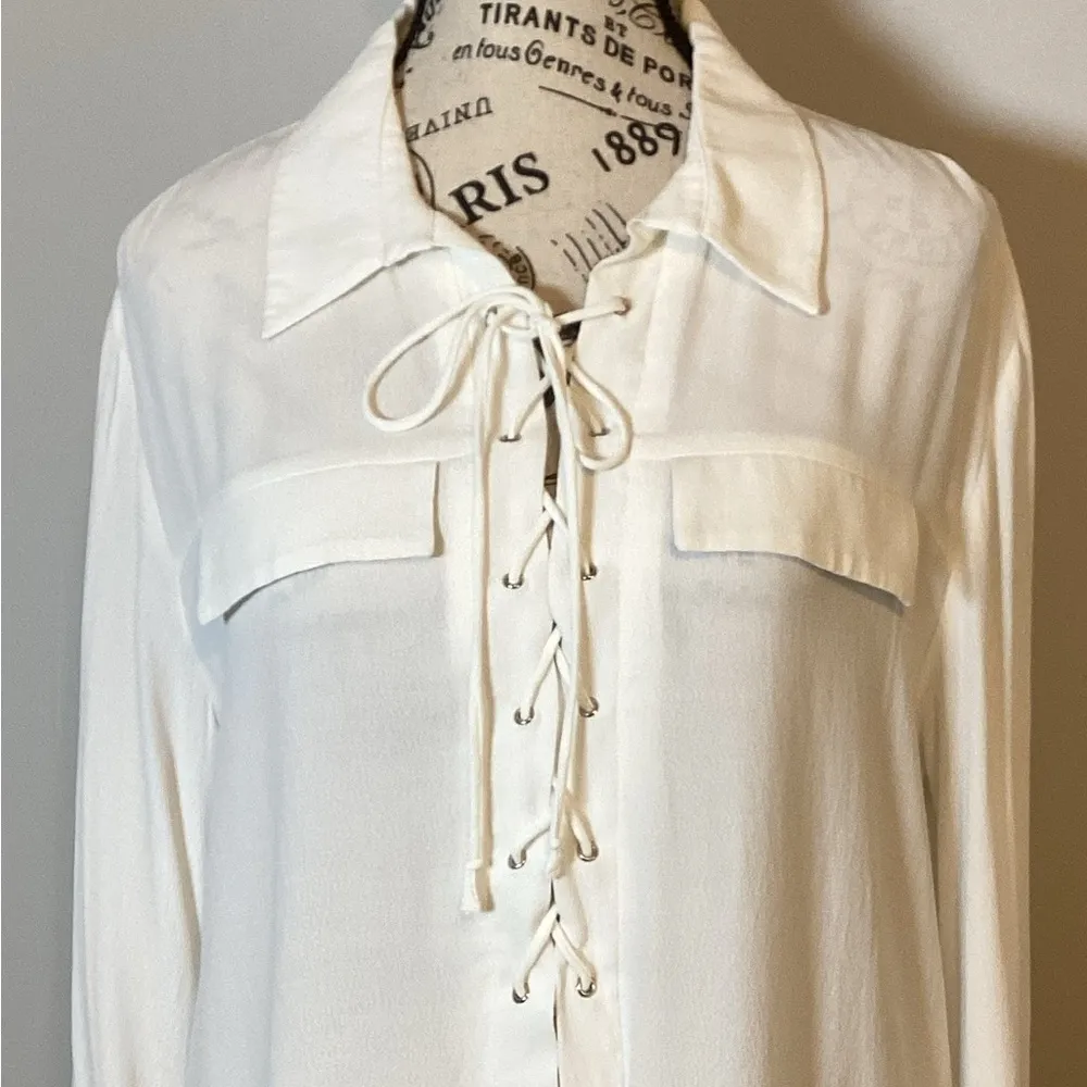 LULUS SILKY IVORY LONG SLEEVE TIE FRONT TOP SEMI SHEER 6” SLITS ON SIDES Sz. XL - Image 4