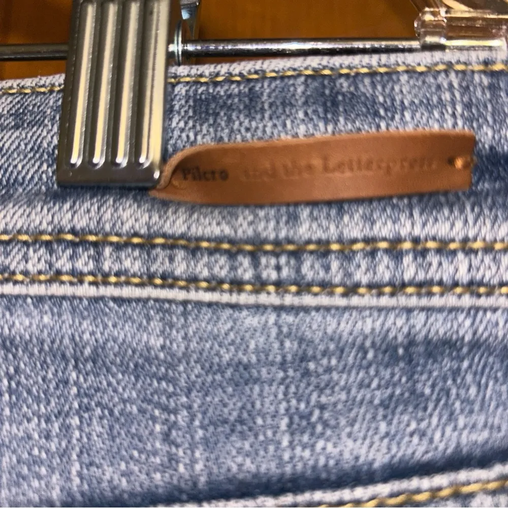 Pilcro and the Letterpress Hyphen Distress Jean Shorts Sz 27-VGUC - Image 7