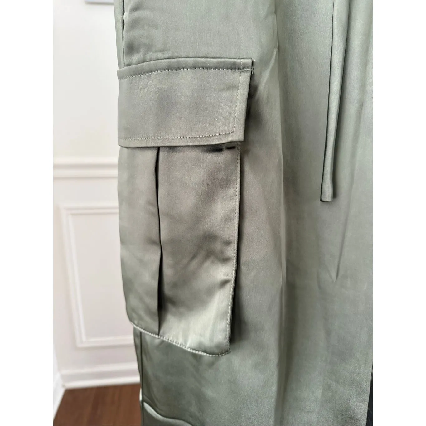 Anthropologie Sanctuary Satin Cargo Pants Wide Leg or Jogger Green 28 - Image 6