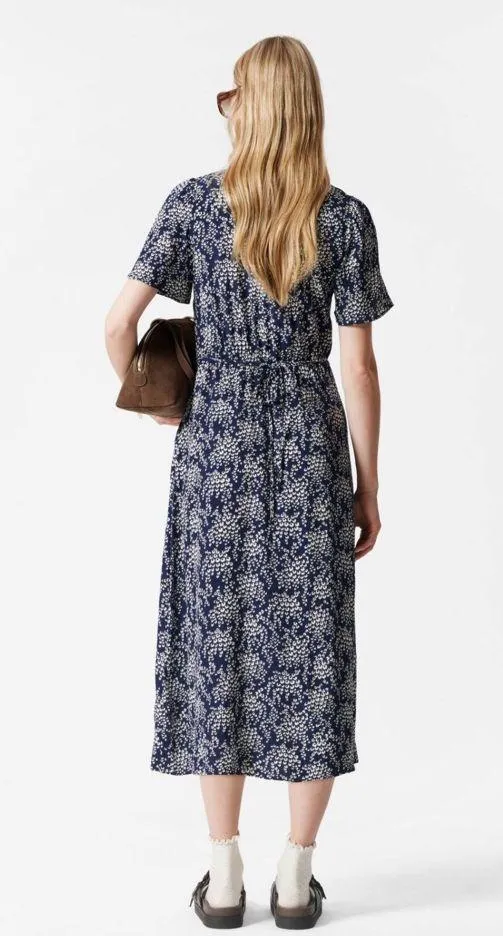 & Other Stories Flutter Sleeve V-Neck Button Front Navy Floral Print Midi Dress - Image 15