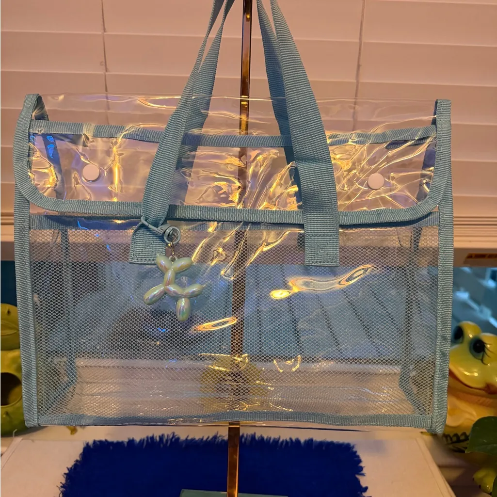 Brand new. Transparent, very thick and durable Tote with Blue Trim - Image 3