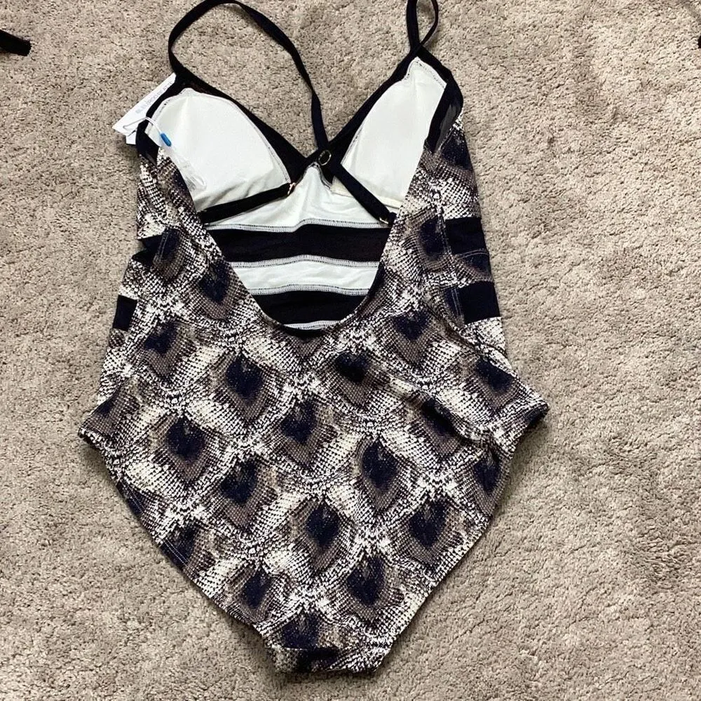 New. BLEU Rod Beattie snake print swimsuit. Retails $139 size 8 Black - Image 7