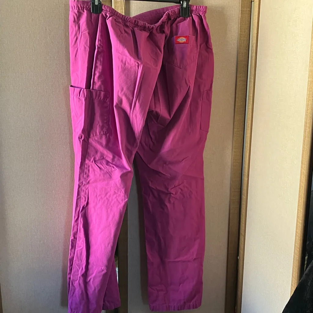 FINAL MARKDOWN Dickies scrub slacks large - Image 9