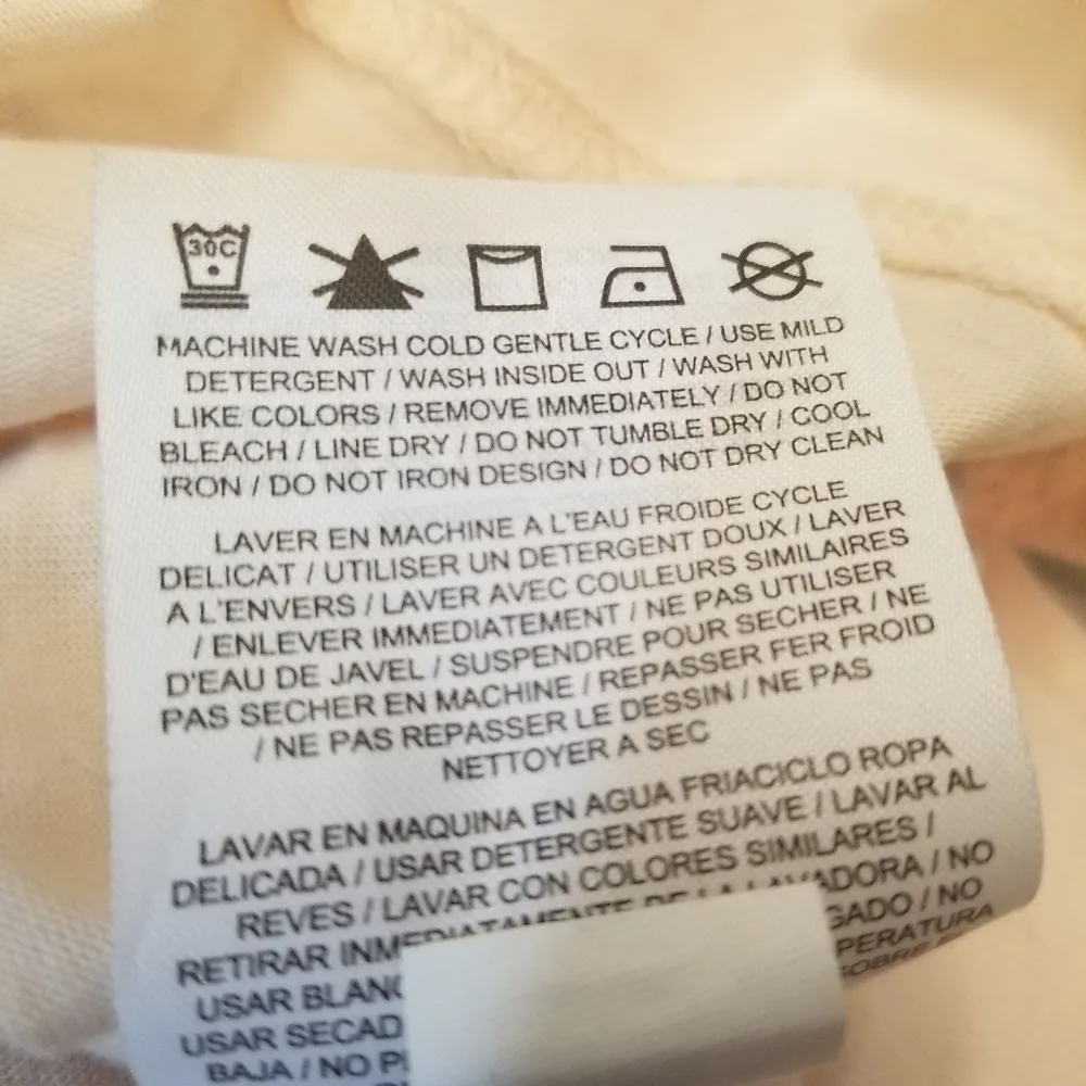 {S} Nike NSW Metallic Logo Cropped Tee - Image 9