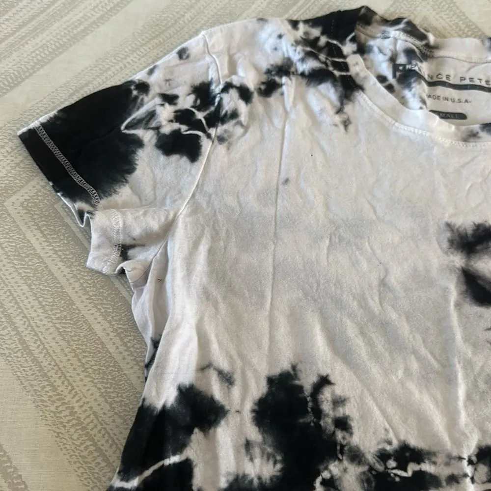 Prince Peter Collection Women’s Black & White Tie Dye Fitted T - Image 4