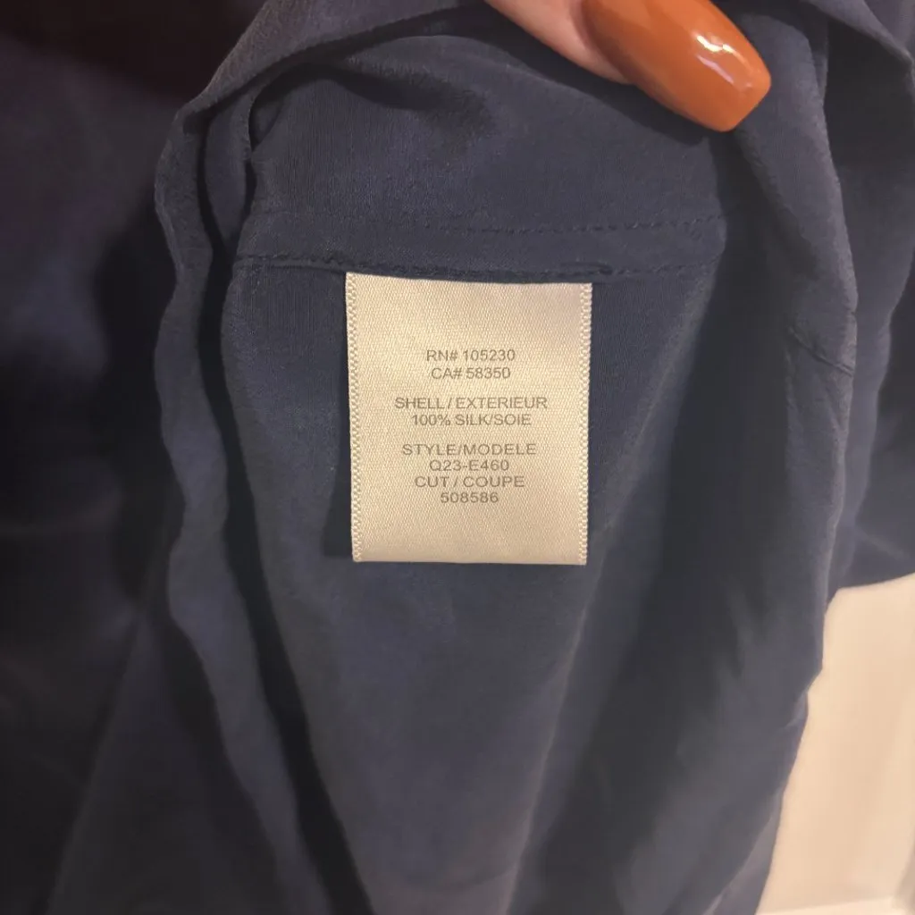 Equipment Femme Womens Medium Navy Blue Silk Crew Neck Short Sleeve Blouse - Image 3