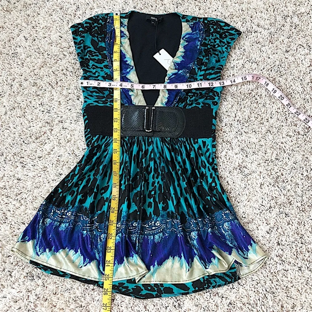 🆕 Sky stretchy silk cap sleeve pullover plunging v neck leopard animal… Size XS - Image 7