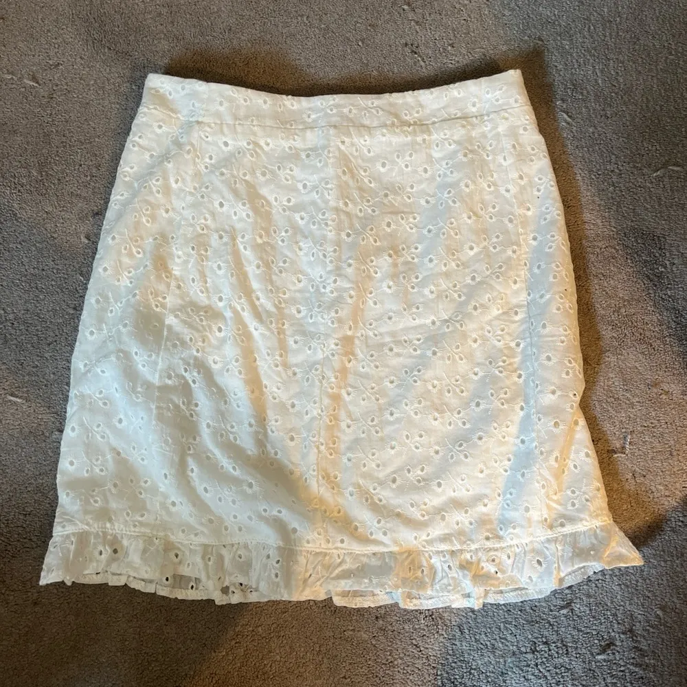 Francesca’s eyelet skirt - Image 2