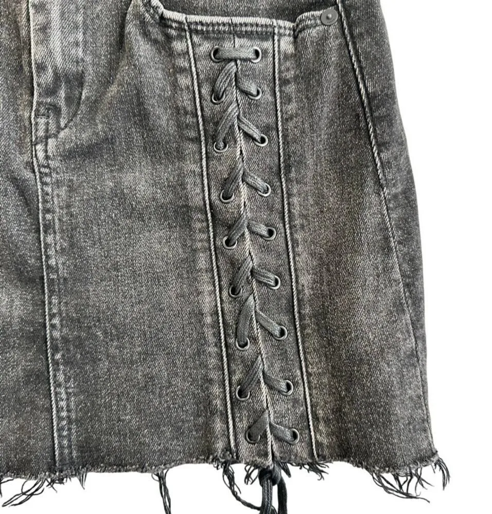 Blank NYC Lace Up Front Denim Mini Skirt Black Size 25 Fray Raw Hem - Image 3