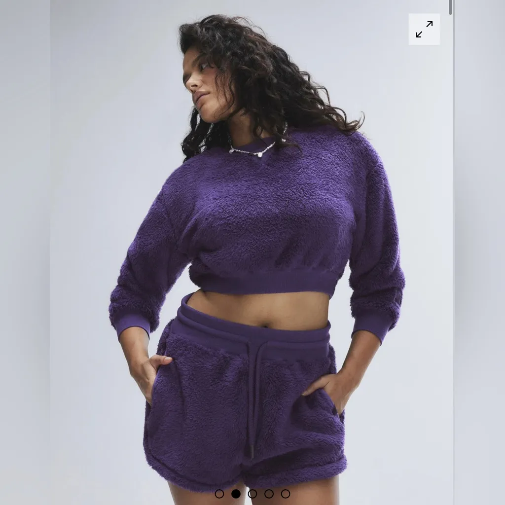 Savage X Fenty Undercover Softie Plush Teddy Cropped Sweatshirt size XL Purple - Image 2