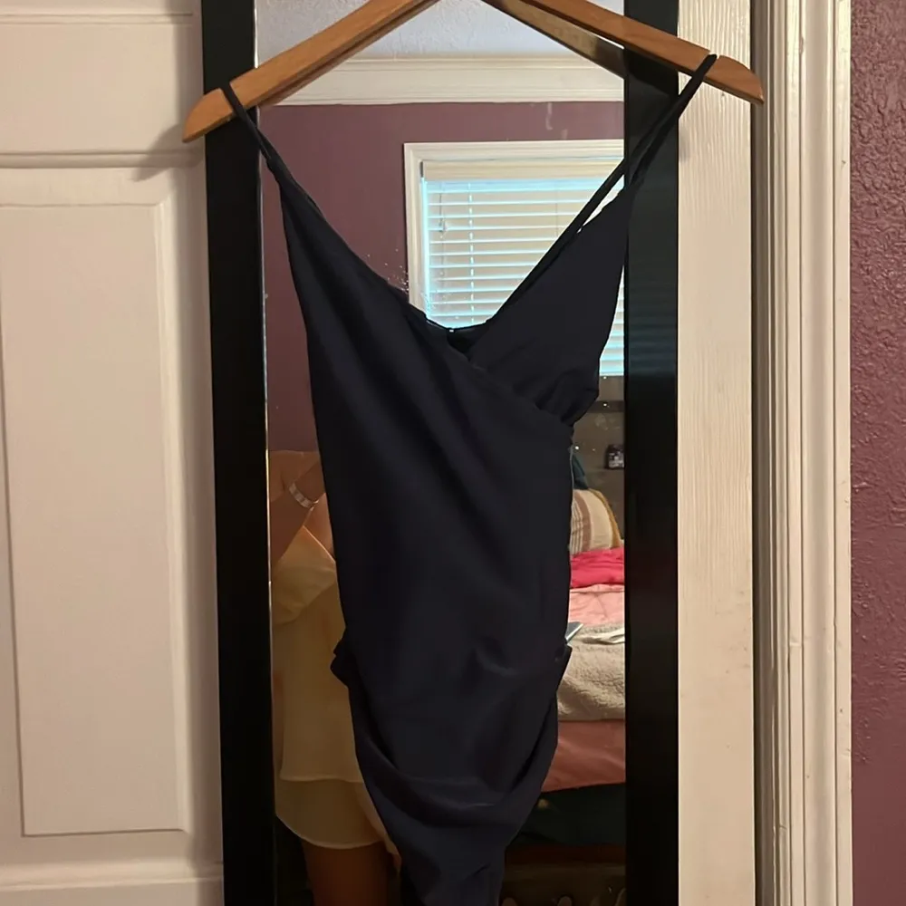 GAP | Scalloped Swimsuit - Image 3