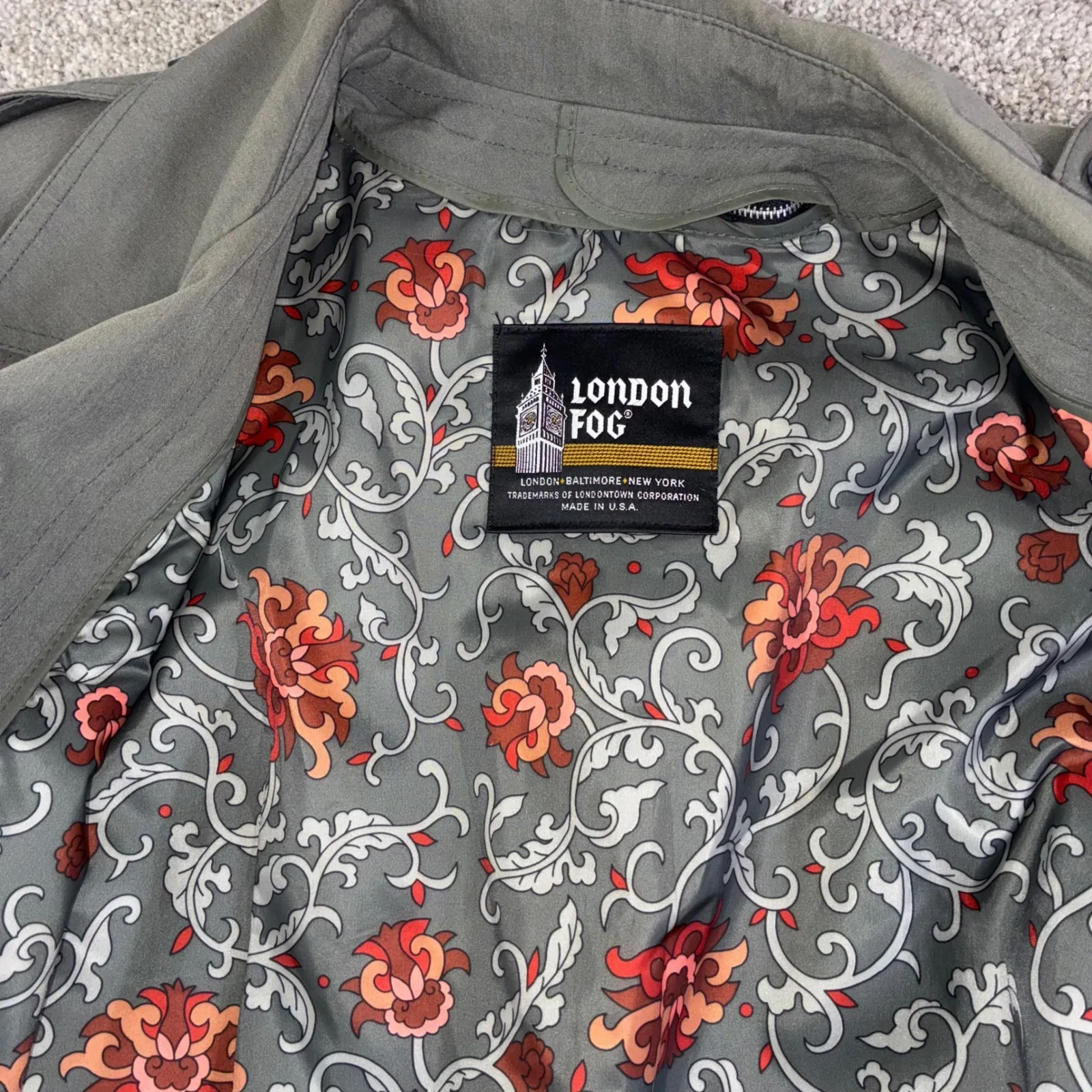 London Fog Womens 6 Trench Coat Classic Double Breasted Belted Green USA Vintage - Image 2