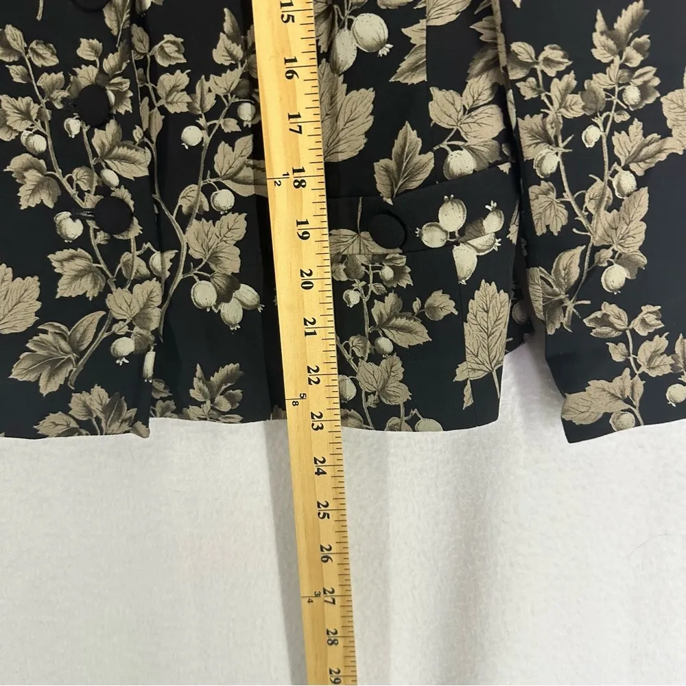 Saville Suit Floral Button Suit Jacket Womens Petite 8 Black - Image 2