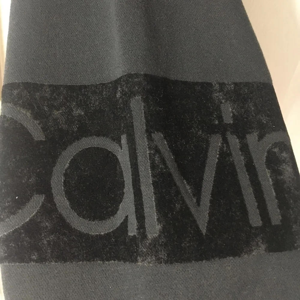 Calvin Klein  Black Pullover Sweater - Image 5