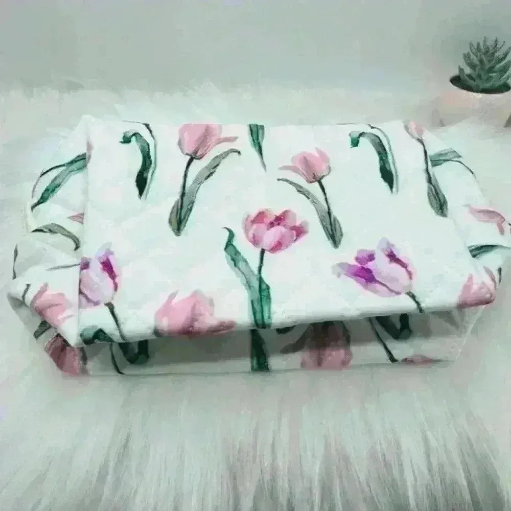 Floral Tulip Print Quilted Makeup Pouch Pink - Image 5