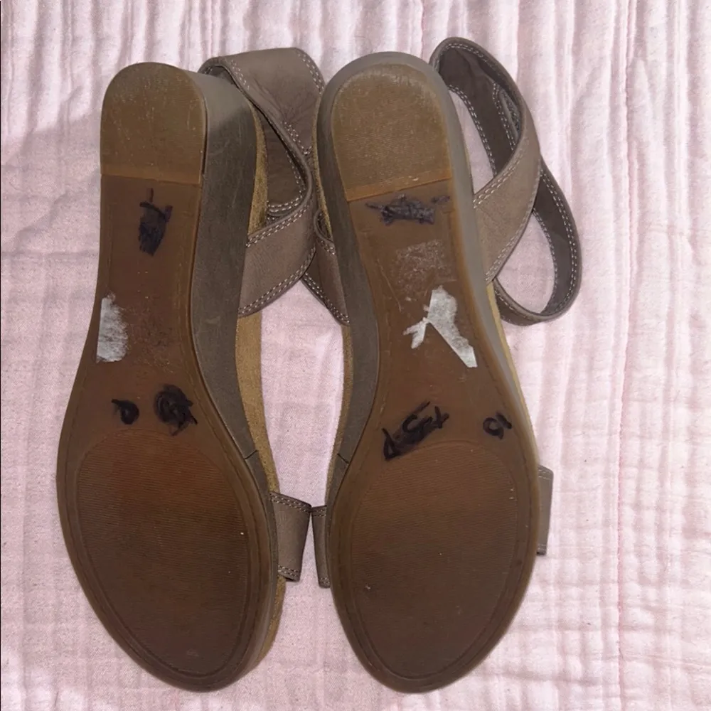 Lucky Brand Size 7.5 Brown Wedge Sandals - Image 9