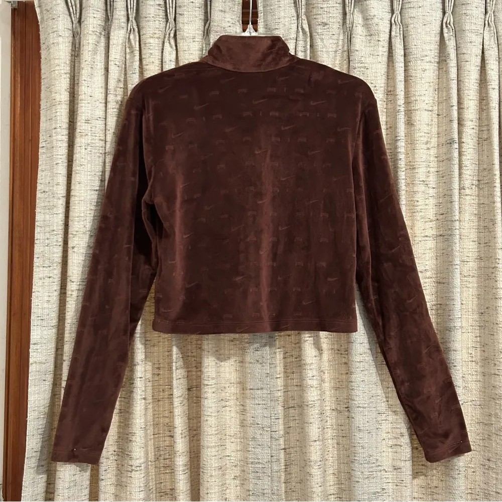Nike Air Velour 1/4 Zip Long Sleeve Crop Top  - Medium - Image 8