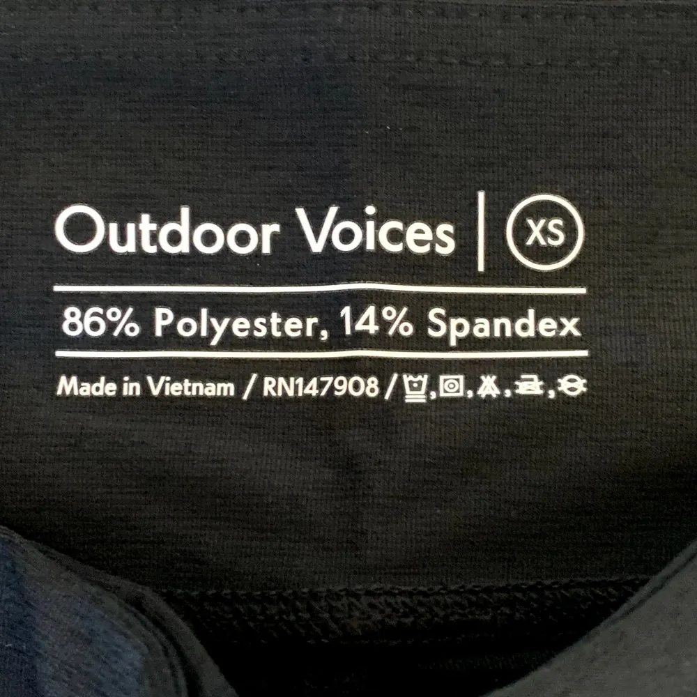 NWT Outdoor Voices Warmup 10" Bike Shorts in Black - Image 5