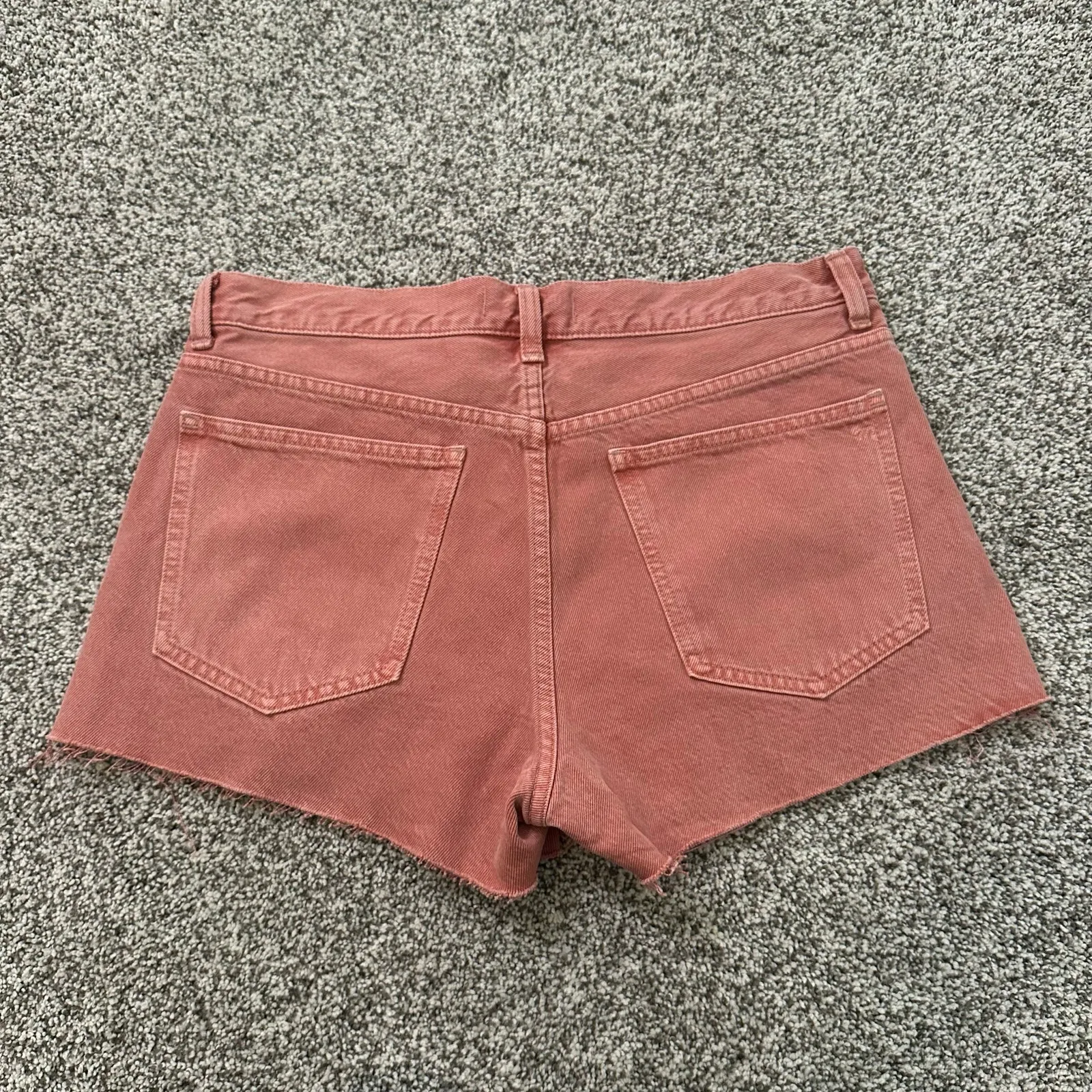 Madewell pink denim the Brynn shorts size 28 - Image 3