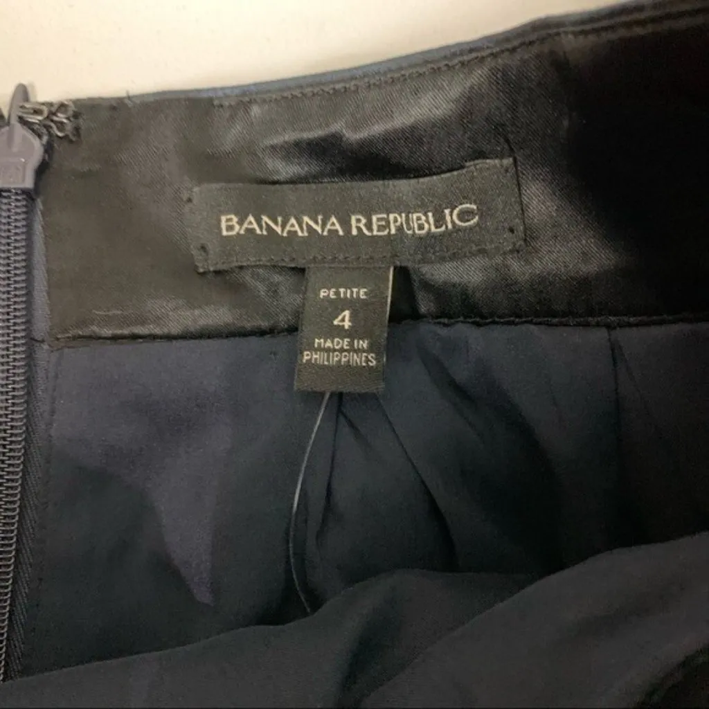 Banana Republic Camo Jacquard Pleated Skirt‎ Black Petite 4P A Line High Waist - Image 6