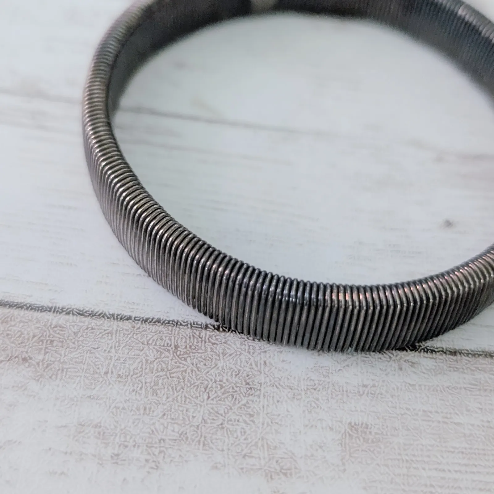 Vintage Stretch Bracelet - Image 5