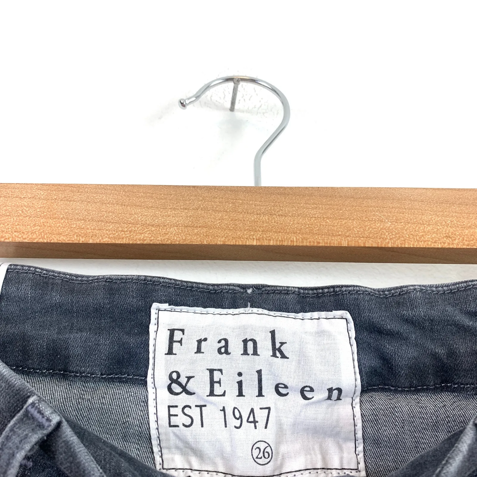 Frank & Eileen Sligo Mid Rise Raw Hem Crop Stretch Skinny Jean 2022 Wash Size 26 - Image 5