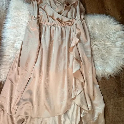 Show Me Your Mumu Samantha Ruffle Wrap Dress In Champagne Luxe Satin Size  2X - $130 - From Rachel