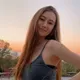 Alexis b.