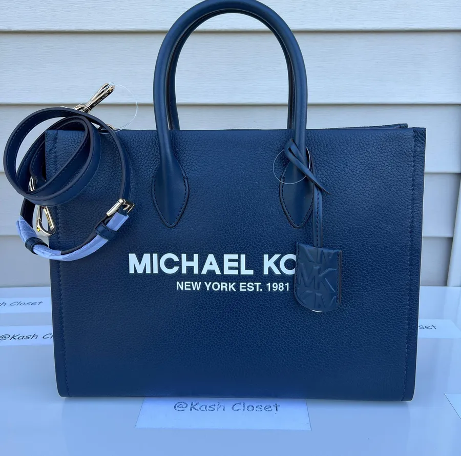 MK Mirella Medium Pebbled Leather Tote Bag - Navy