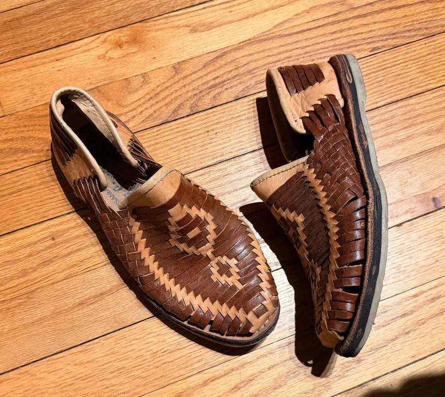 handcrafted Mexican leather huarache sandals closed toe design and traditional rubber soles Brown Leather Slipon Huarache Sandals sz 8 cottage artisan folk