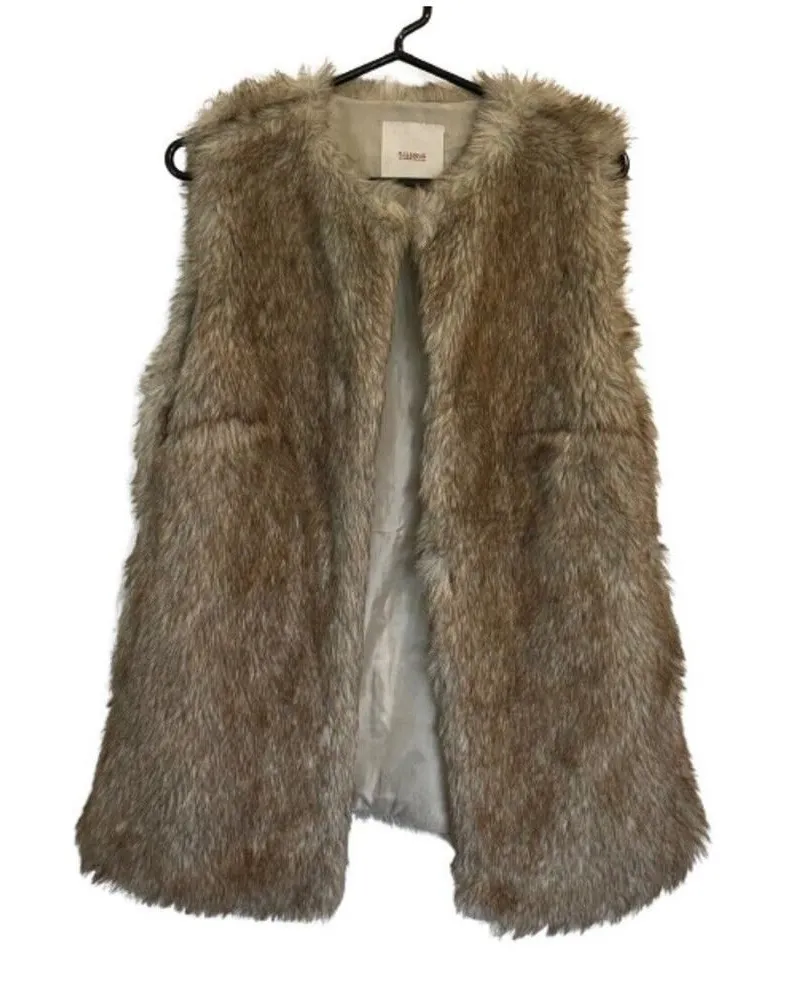 Pull And Bear Faux Fur Vest Women’s Size L - Neutral Mobwife Statement Piece