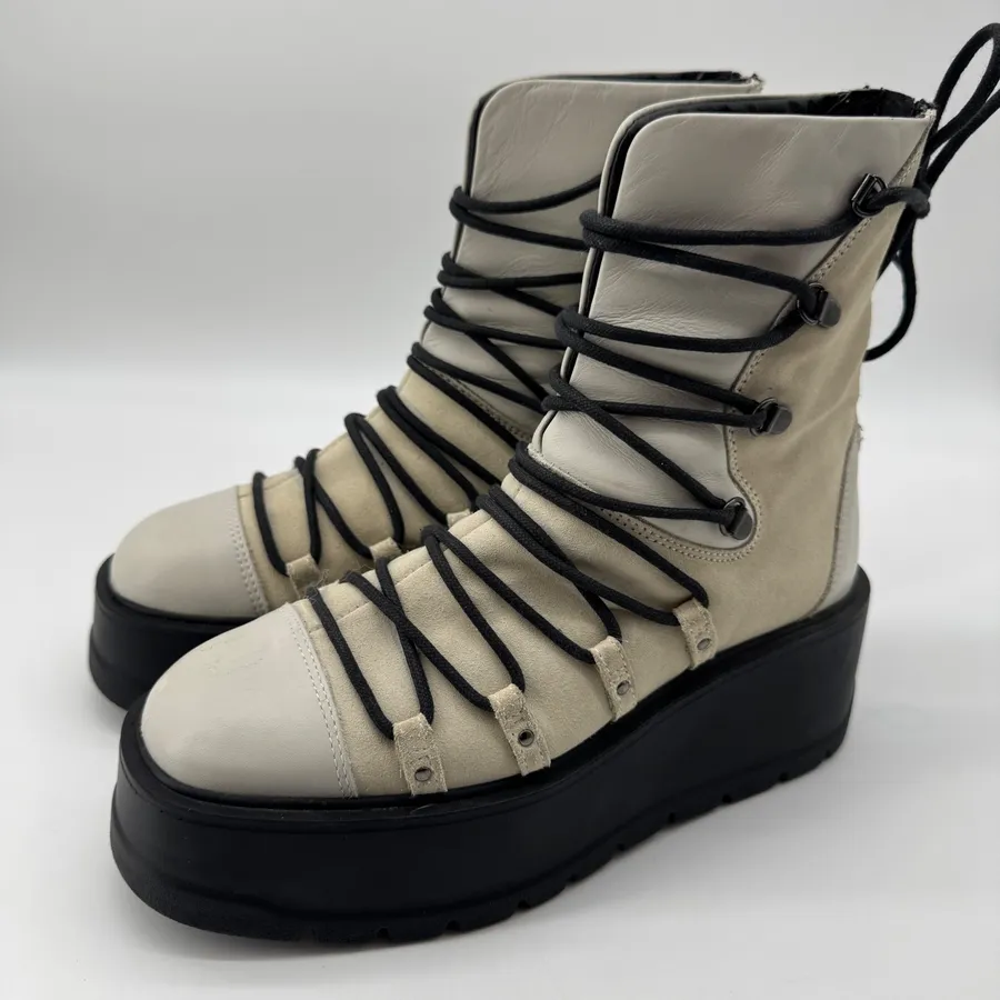 Free People Simone Platform Combat Boots 38 Cream Leather Suede Zip Up Alt Goth