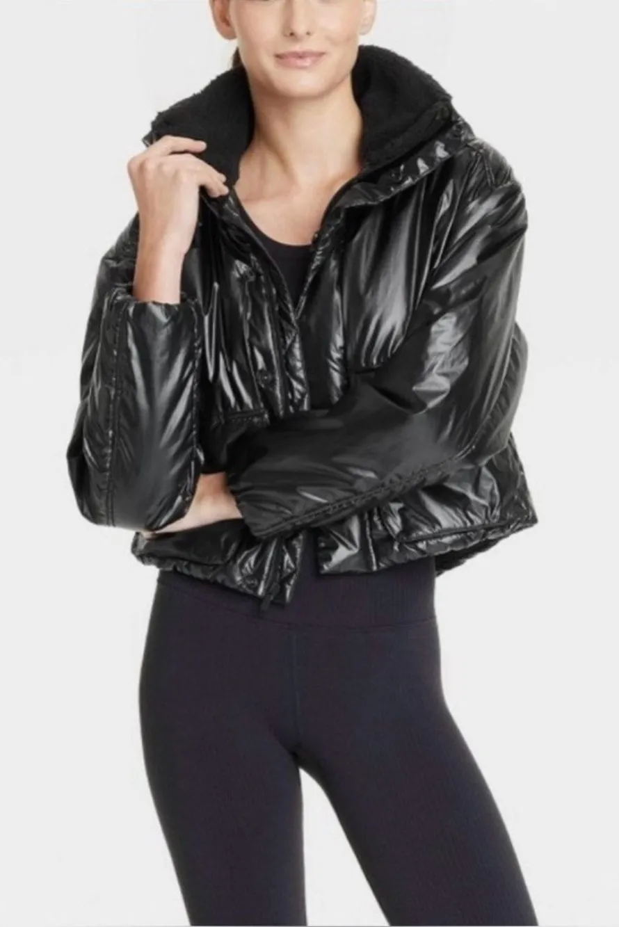 All In Motion™ Women’s Midweight Puffer Jacket Coat Black, Size L