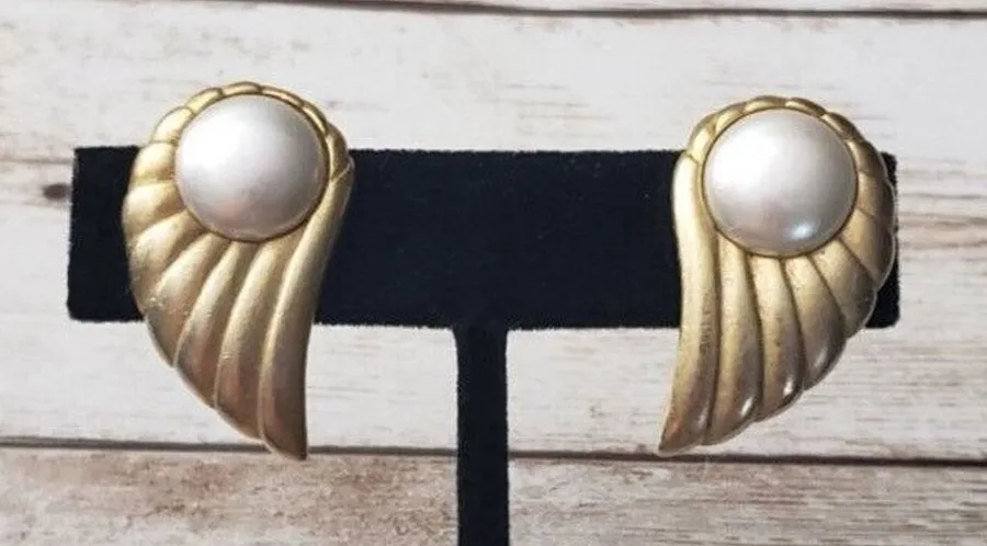 Vintage Clip On Earrings