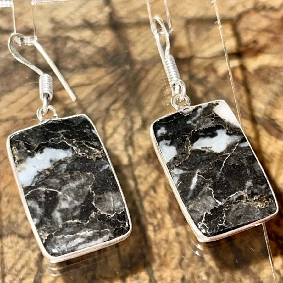 White Buffalo Turquoise Earrings 1 7/8” Black