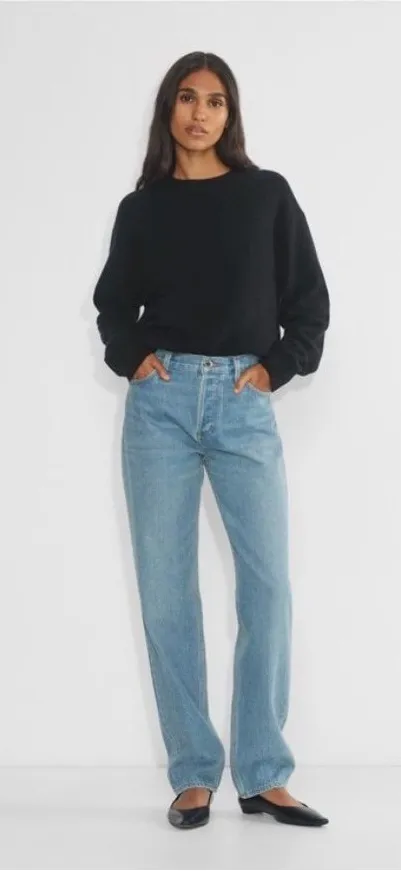 Aritzia Denim Forum NWOT The 90s Classic Mid Relaxed Jeans Size 28