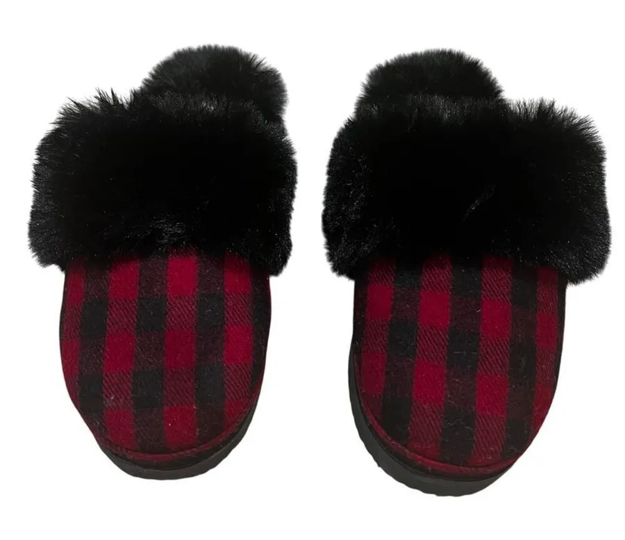 Gianni Bini Faux Fur Size US 9 slippers house shoes fuzzy plaid buffalo plaid