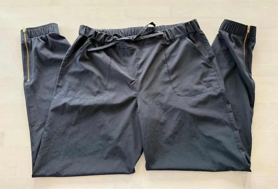 Albion Fit Jetsetters Black Joggers Gold Ankle Zip Pants Womens Medium