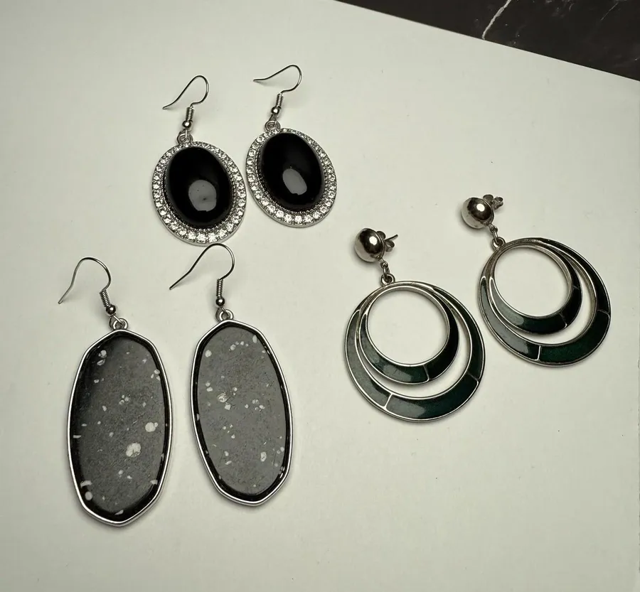 Silver Tone Dangle Drop Pierced Earrings Lot Of 3 Some Black