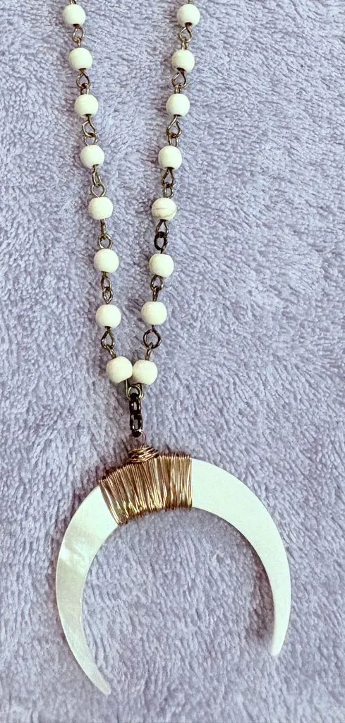 Gold Tone Accent White Crescent Bone Horn Beaded Necklace With White Beads
