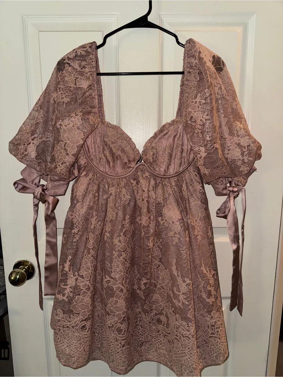 For Love & Lemons Size L Mauve Lace Puff Sleeve Mini Dress Satin Bow Ties