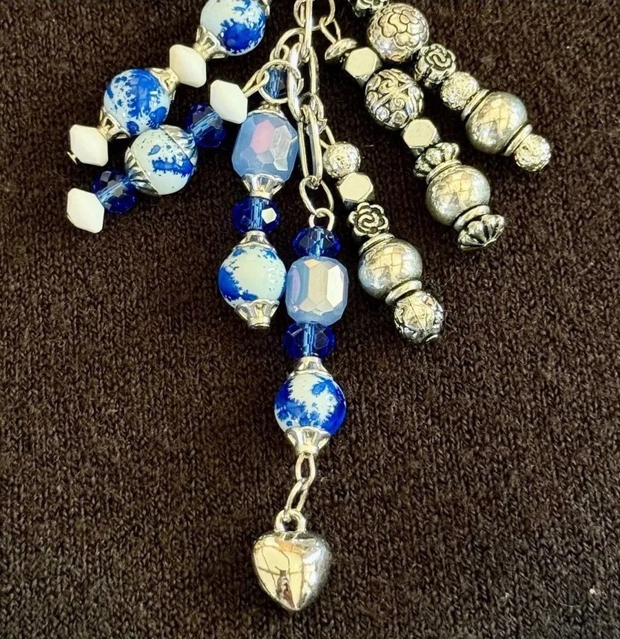 NEW Sky Blue Silver Heart Crystal Beaded Bag Charm Keychain Handmade (7)