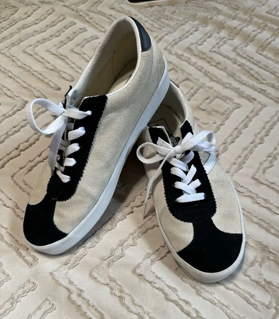 Vans lowball suede sneakers 8