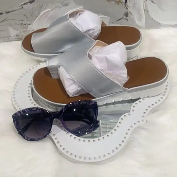Women’s Slippers