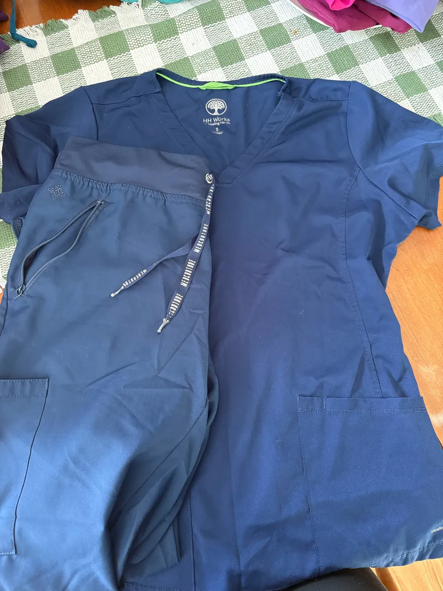 Scrub Set