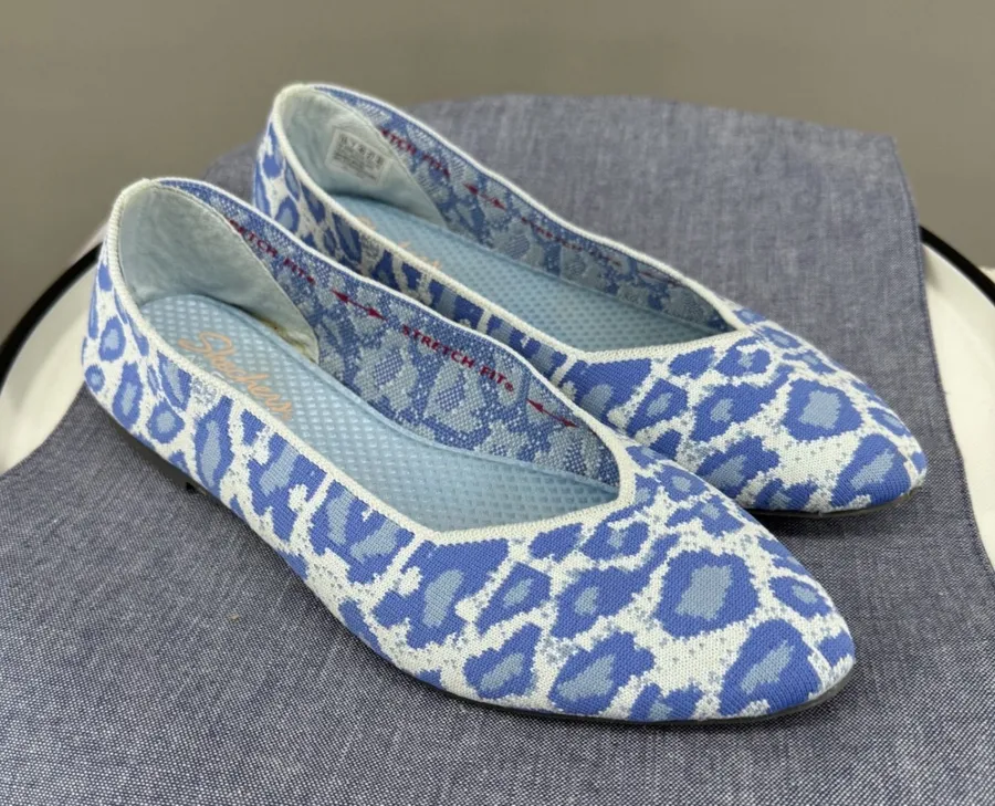Skechers Cleo Ballet Flats Womens 10 Blue Leopard Print Stretch Fit Pointed Toe