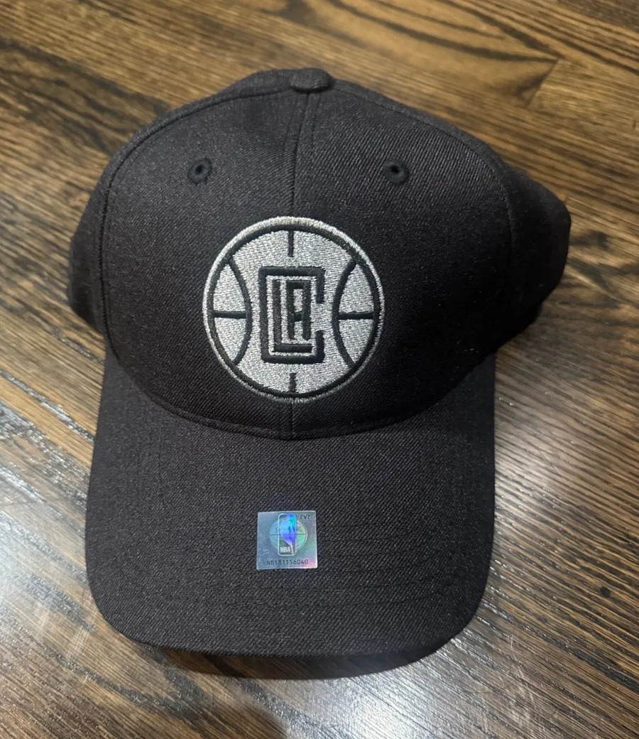 Los Angeles Clippers Black Logo Baseball Cap
