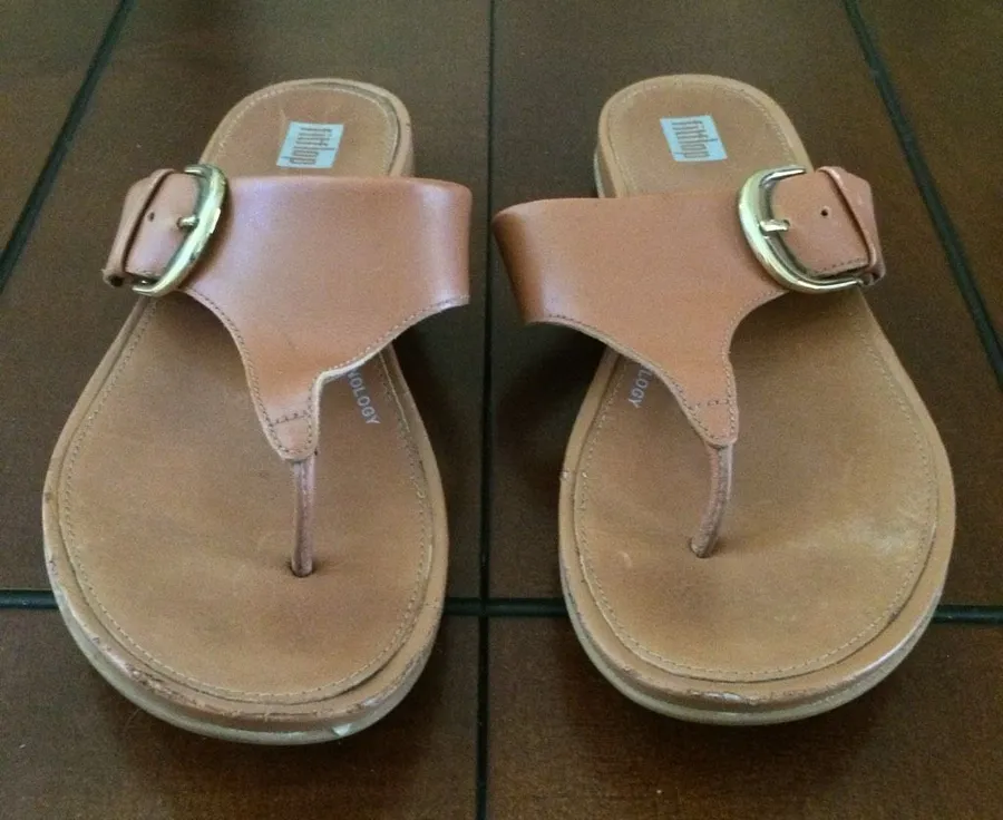 Fit Flop Gracie light tan size 7
