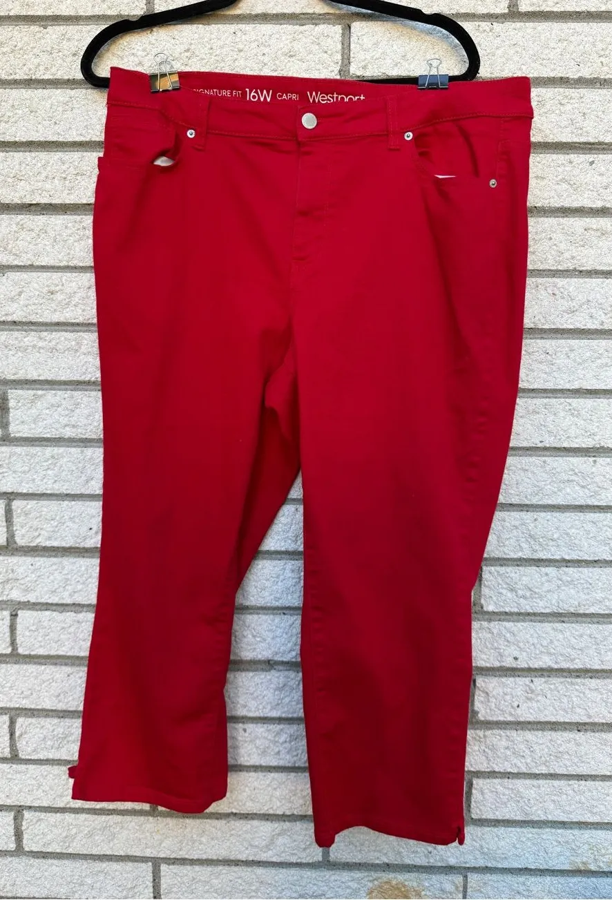 Westport Red Straight Leg Women's Capris